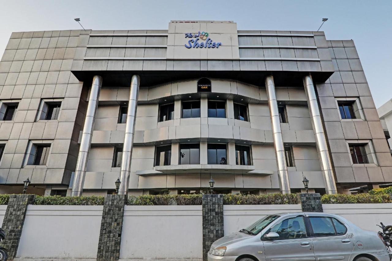 Shelter Hotel Lucknow Exterior photo