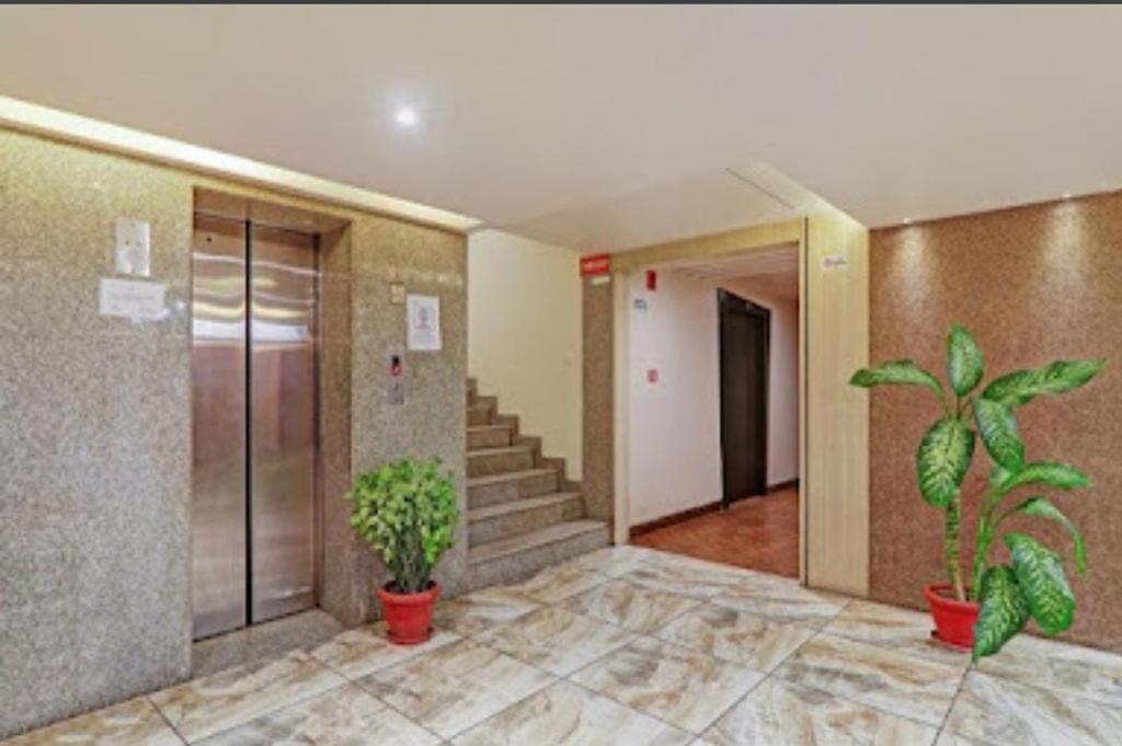 Shelter Hotel Lucknow Exterior photo