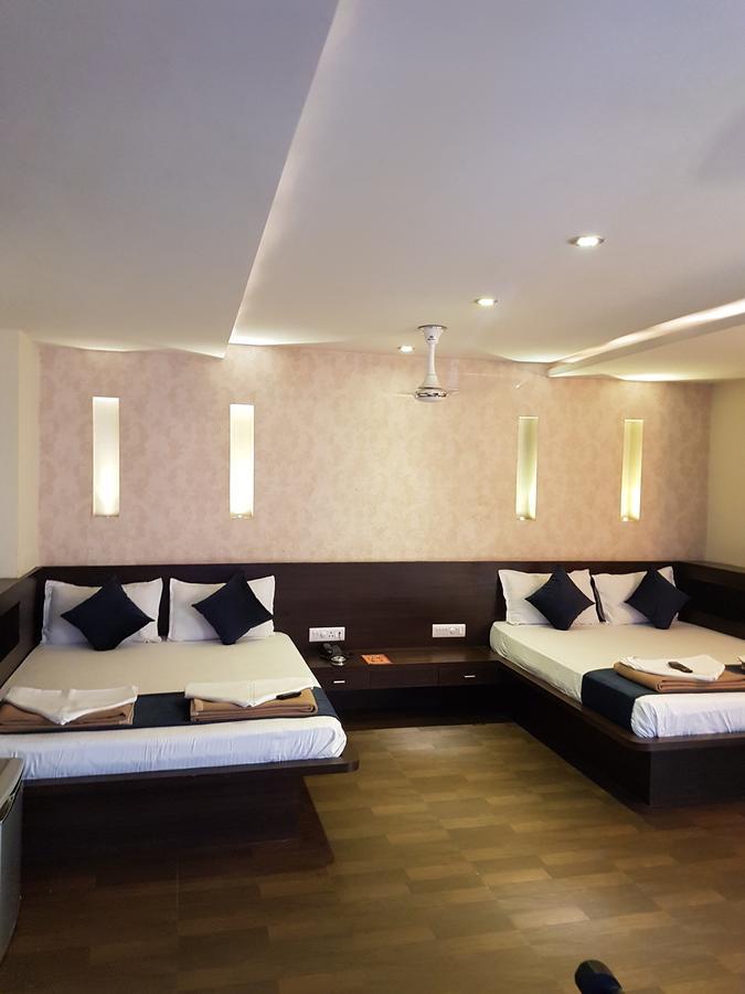 Shelter Hotel Lucknow Exterior photo